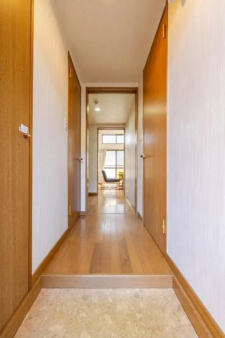 フレイズ鳥飼 Apartment Muromimachi 0*,  Japan